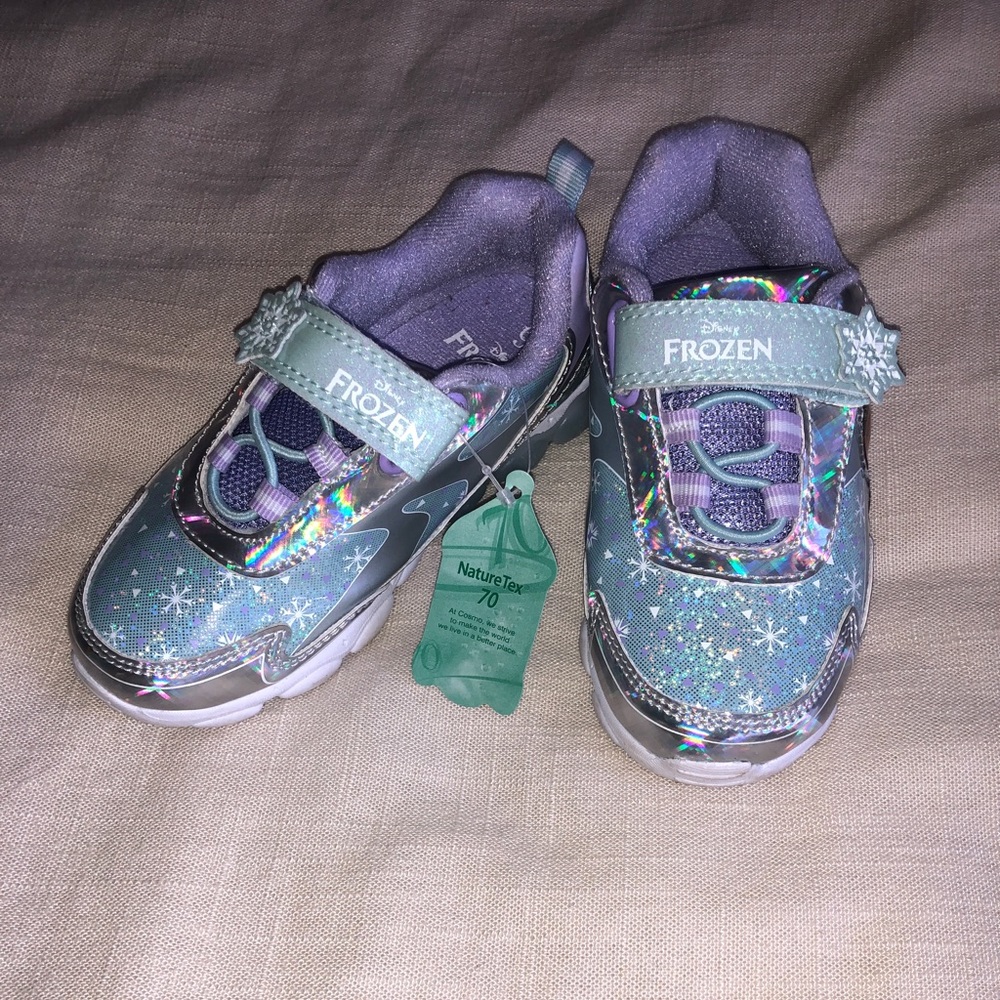 NWT Frozen sneakers